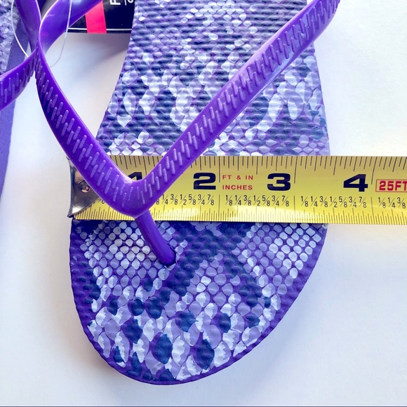 3/$15 Flip Flop Sandals Purple Small Women’s NEW - Picture 5 of 11
